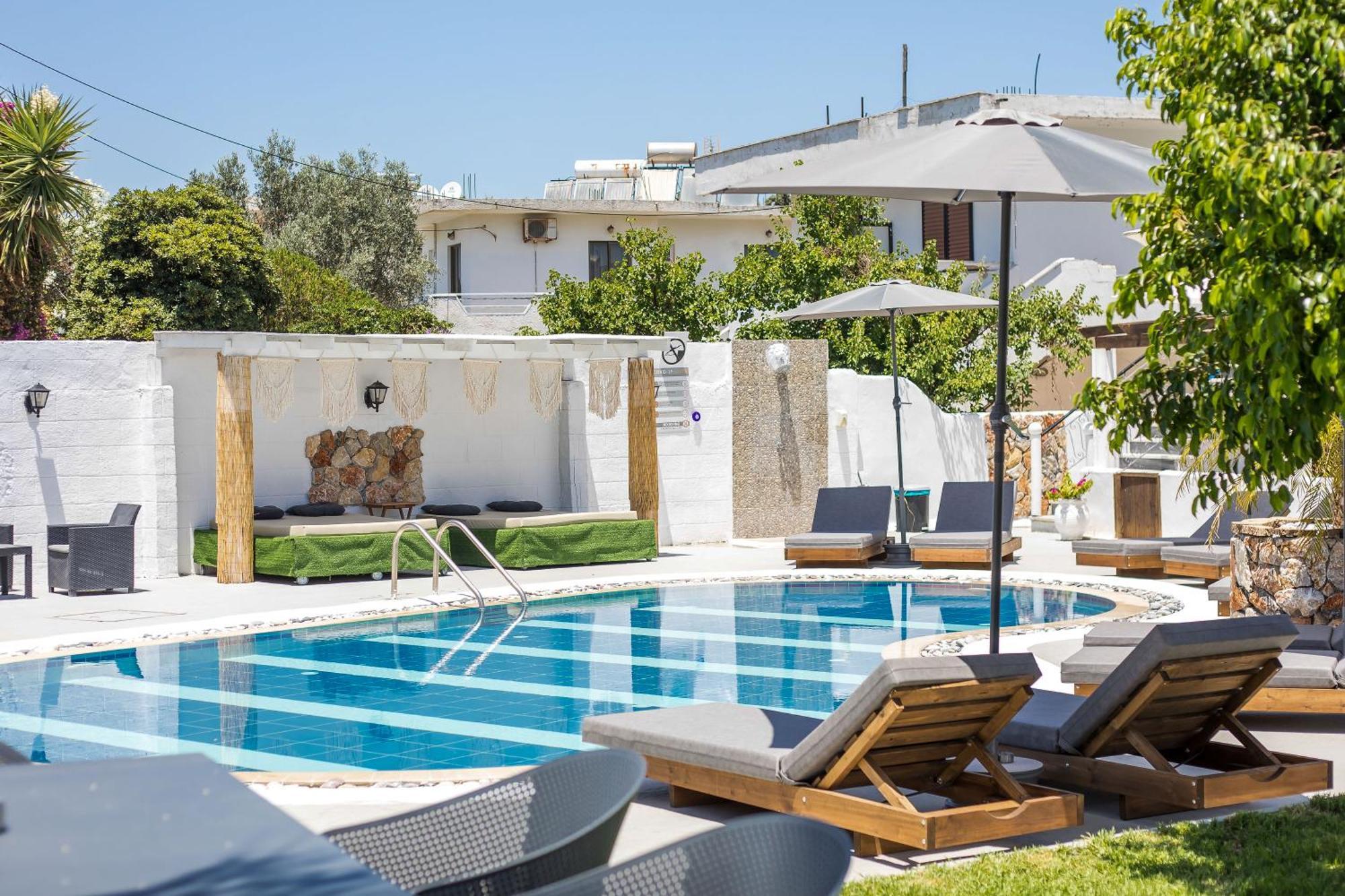 Toula'S Apartments Faliraki Eksteriør billede